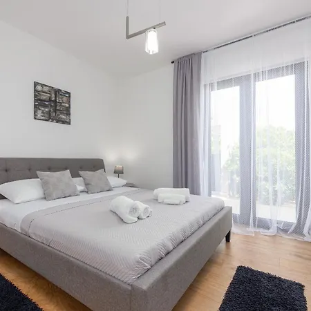 Neva Zadarvillas 빌라 Ražanac