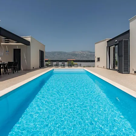 빌라 Neva Zadarvillas