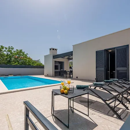 Villa Neva Zadarvillas Ražanac